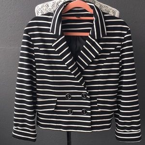 UK2LA Black/White Stripe Cropped Blazer
